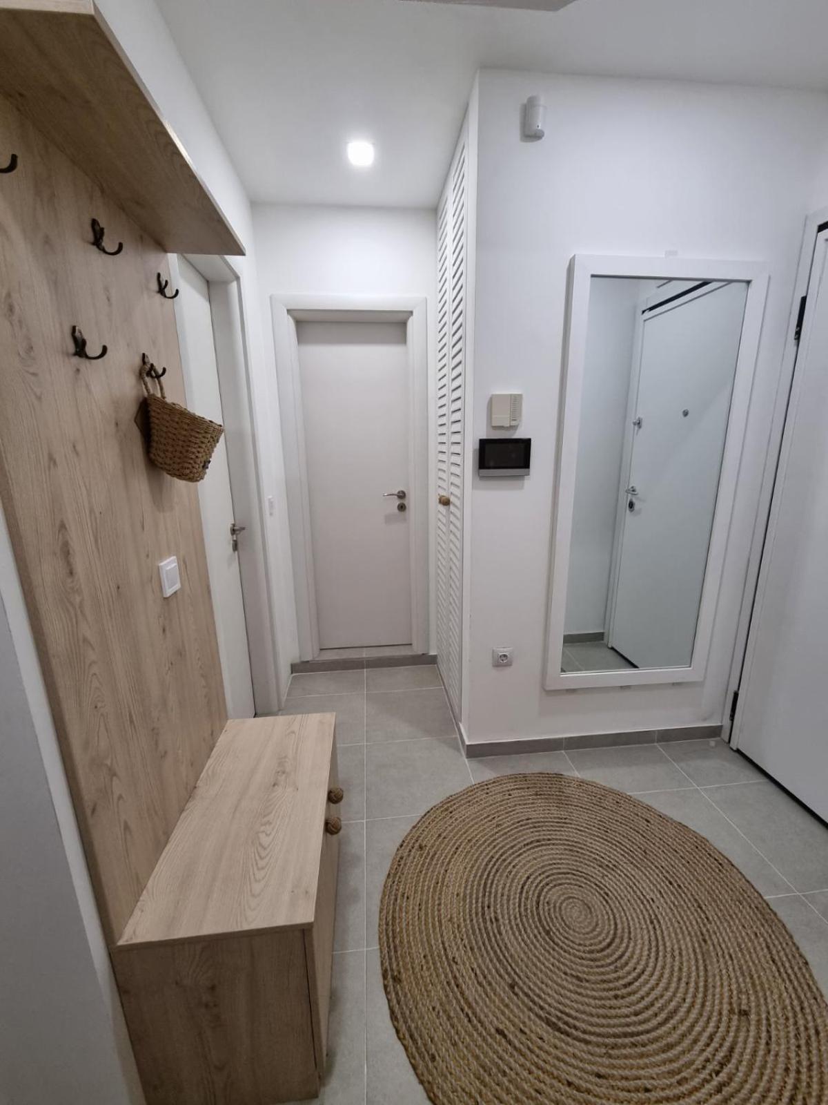Apartment Polina - 2Bd Next To Sea Garden Varna Bagian luar foto